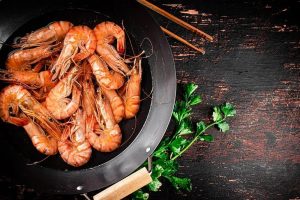 pot-of-cooking-shrimp-with-parsley