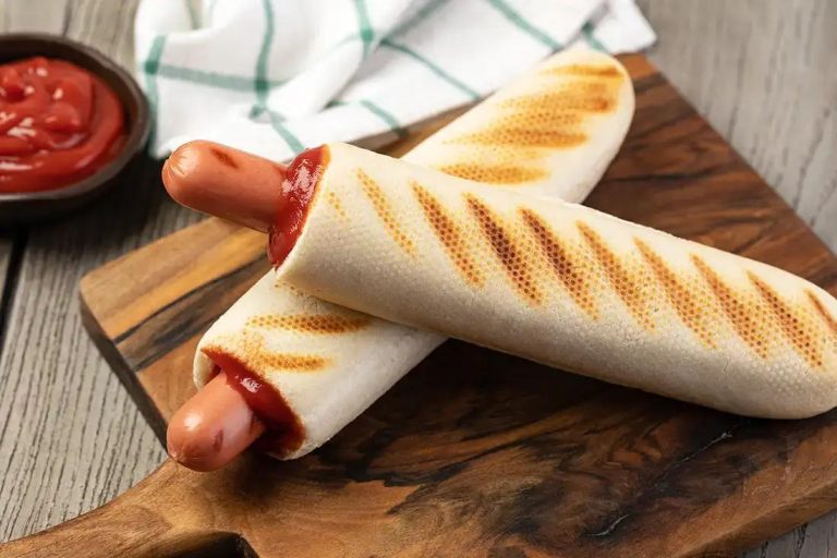 Hot Dog Wrapped in Dough Recipe Hot Dog Wrapped in Dough Recipe