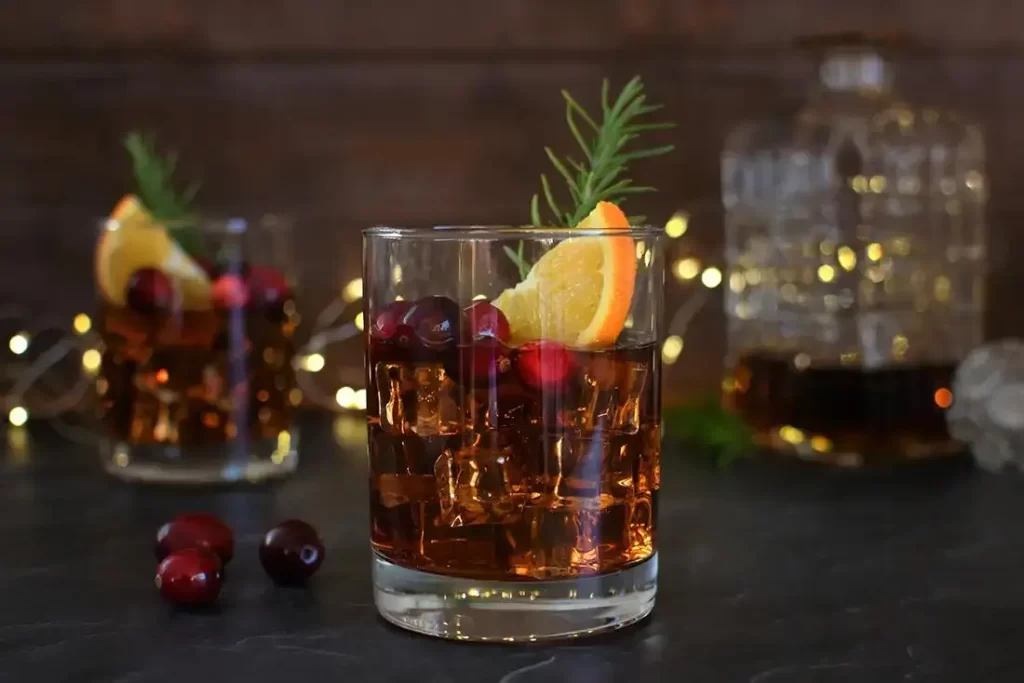 recipe-of-Cranberry-Whiskey-Ginger Cocktail