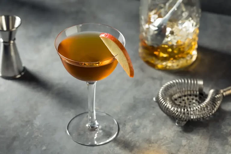 Apple Cider Martini Recipe Apple Cider Martini Recipe