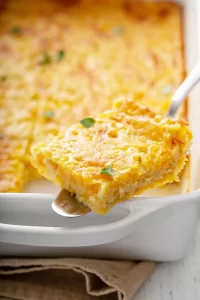 Cheesy-egg-ham-and-hashbrown-casserole-breakfast-recipe-2