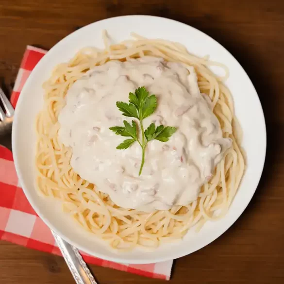 Spaghetti with Alfredo Sauce Recipe