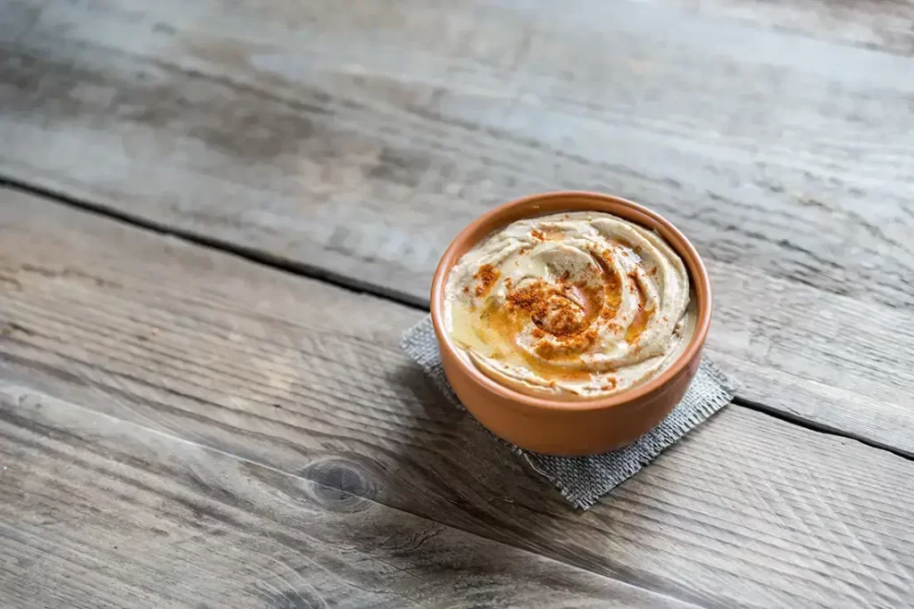 Caramelized-Onion-White-Bean-Dip-4