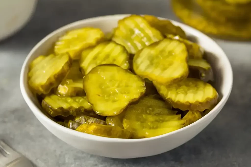 Easy-Homemade-Pickle-Chips-6