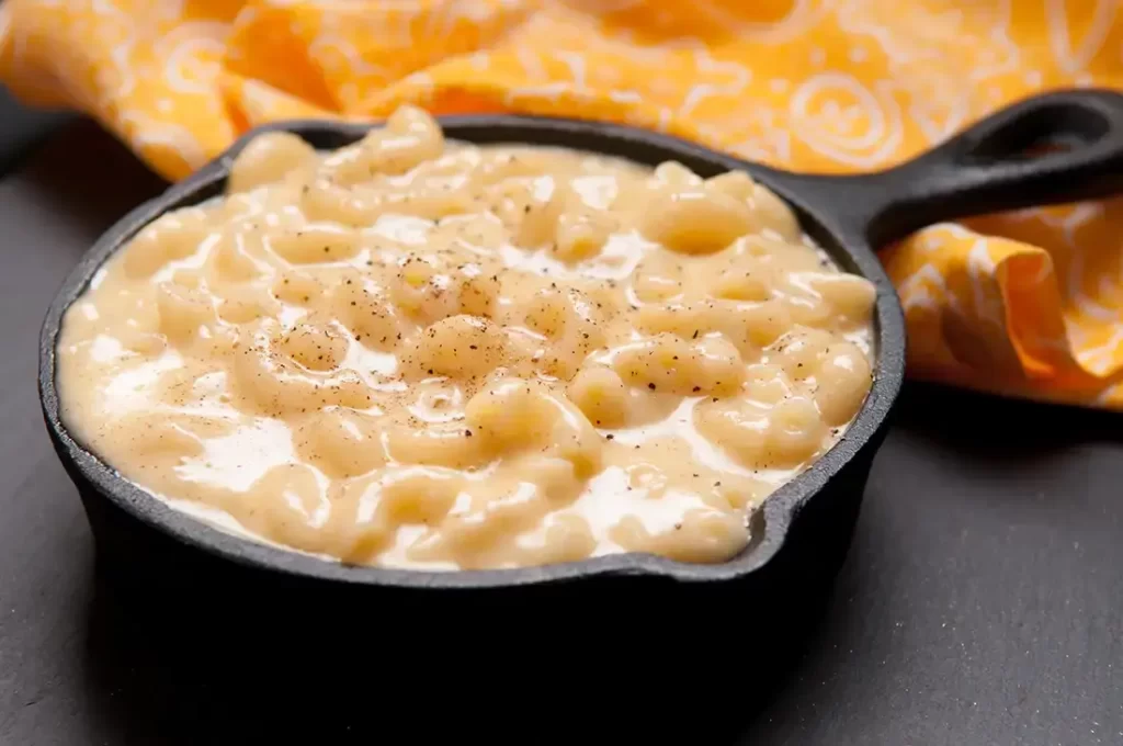 Queso-Mac-and-Cheese-6